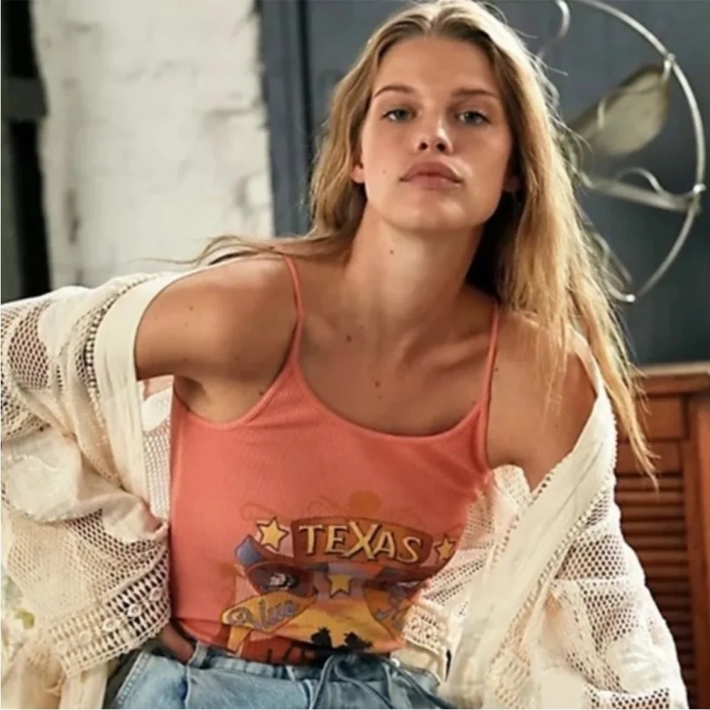 UFT/S Spell ⁺₊⋆ ☾⋆⁺₊ Blue Moon Ribbed Singlet Tank in Coral - Picture 10 of 12